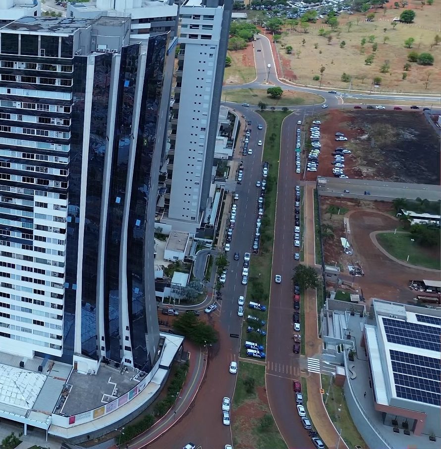 Vista aérea do edifício da sede da Tecno it em Goiânia (GO), no Park Lozandes