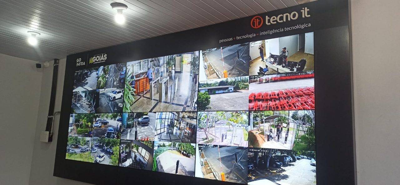 Videowall da central de monitoramento da Goinfra